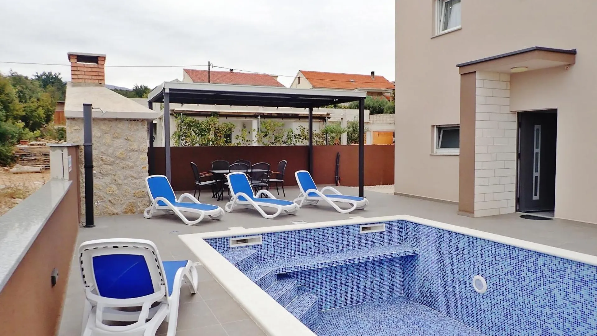 Apartment Azeret With Swimminpool Maslenica Croatia